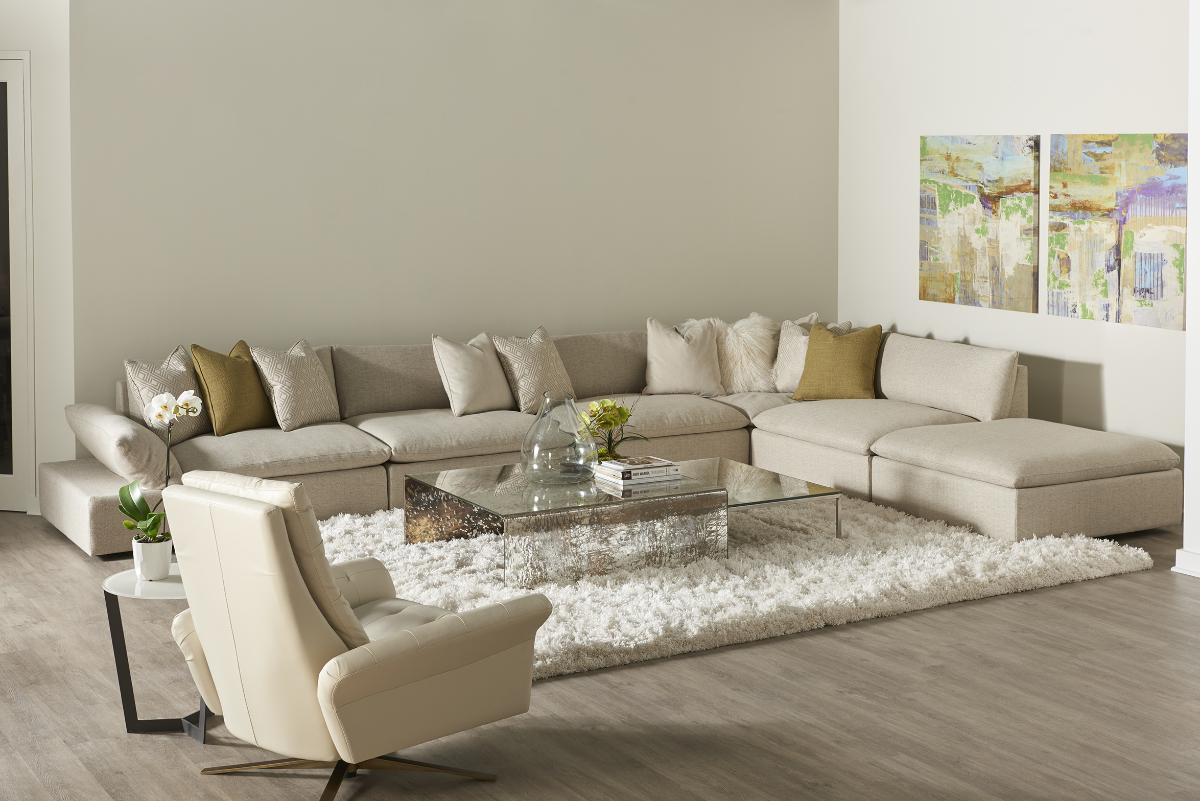 Versa Sectional with Pileus Comfort Air